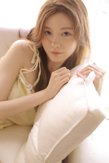 新任女教师奈奈
